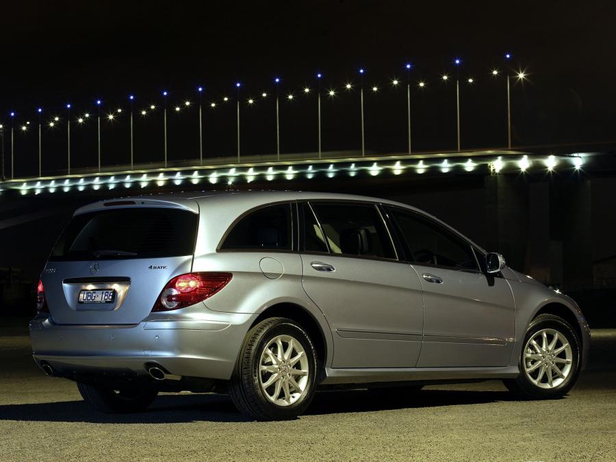  Mercedes-Benz R500 2006 года  (AU) (фото 11 из 30)
